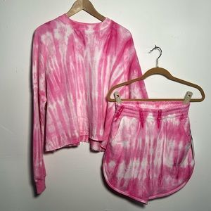 NWT Electric & Rose Tie Dye Oversized Sweatshirt and Shorts Set Small